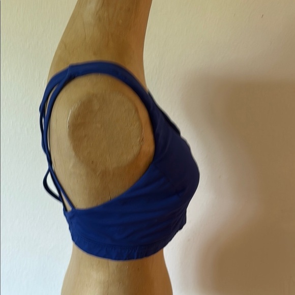Lululemon sz 10 Free To Be Serene Psychic Blue sports bra great pre owned cond - Picture 3 of 8